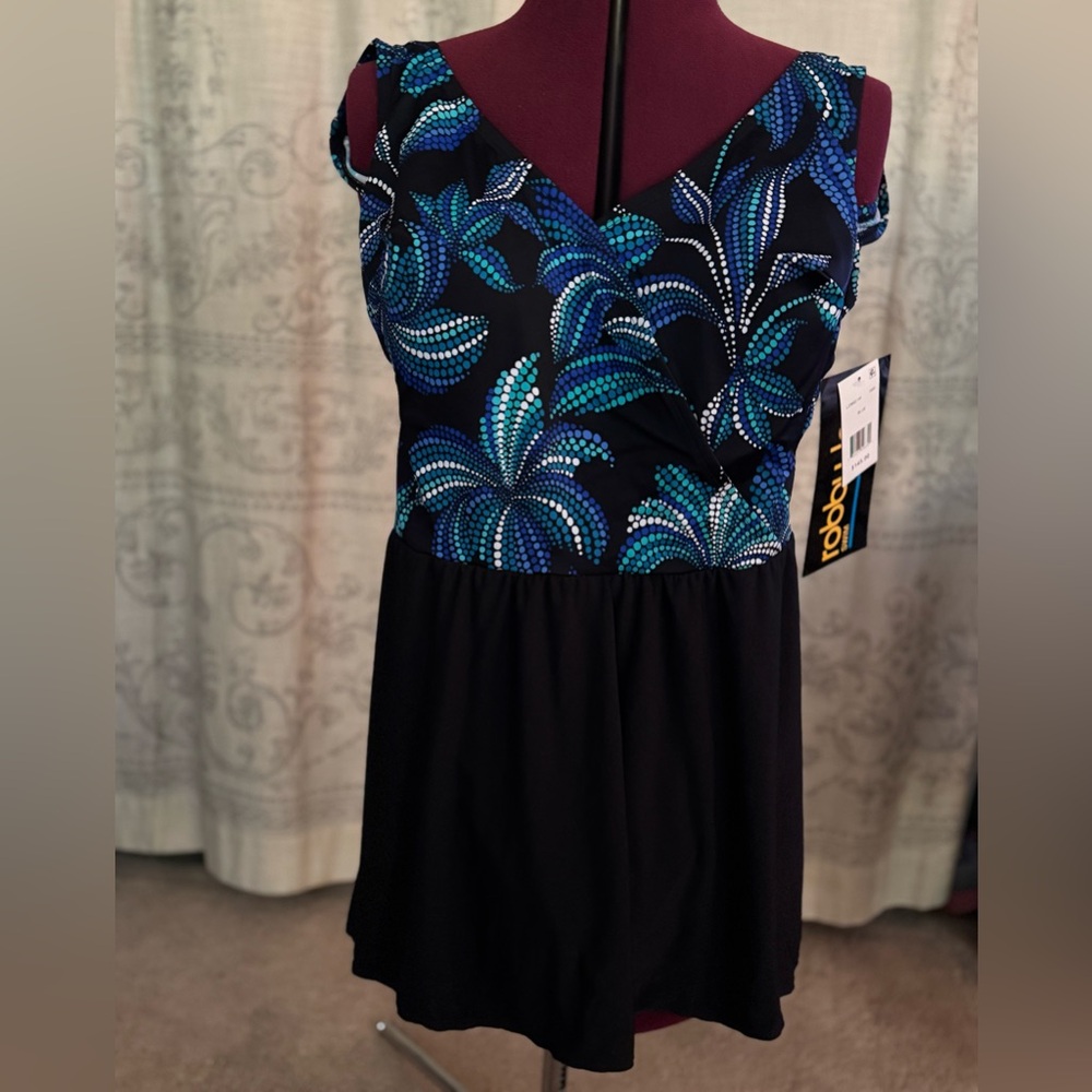 Robby Len  swimsuit 16w
